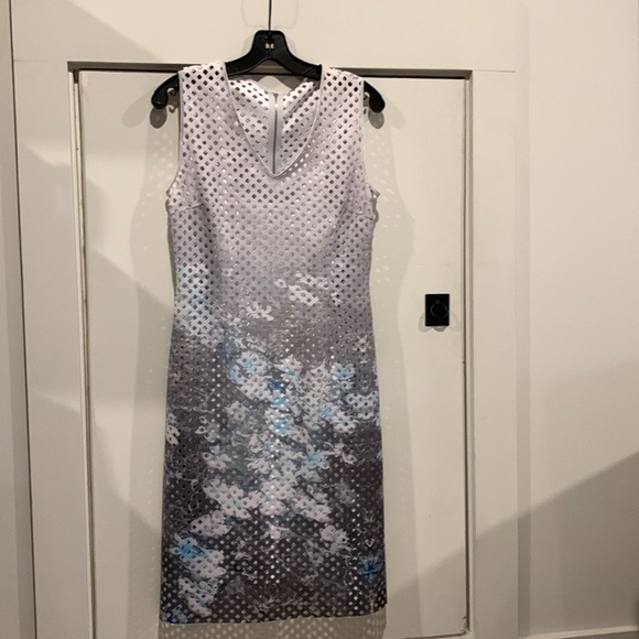 Elie Tahari Dresses & Skirts - Elie Tahari sleeveless dress